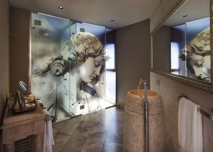 Marti Hemithea فندق مرمريس