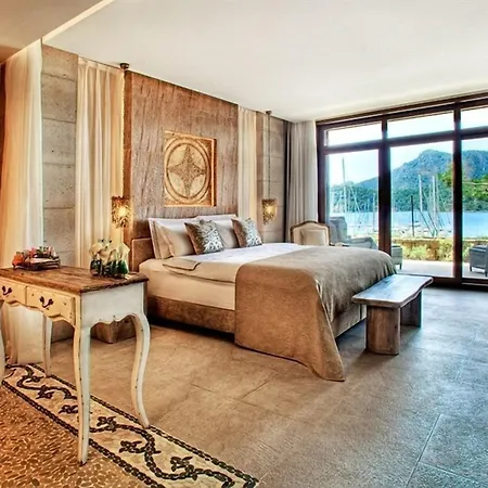 Marti Hemithea 酒店