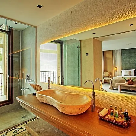 酒店 Marti Hemithea 4*