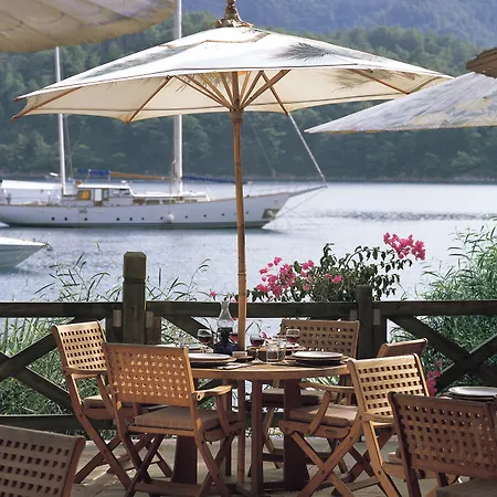 Marti Hemithea 酒店 4*