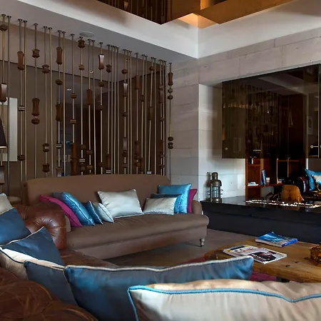 Marti Hemithea 酒店 4*