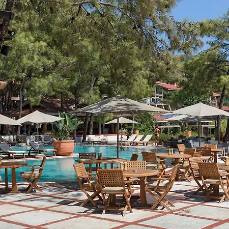 Marti Hemithea Szálloda 4*