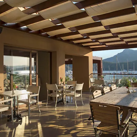 酒店 Marti Hemithea