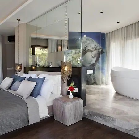 酒店 Marti Hemithea 4*