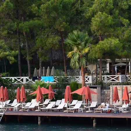Marti Hemithea Hotel 4*