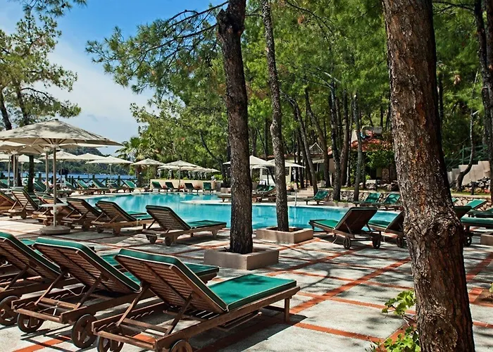 Marti Hemithea Hotel