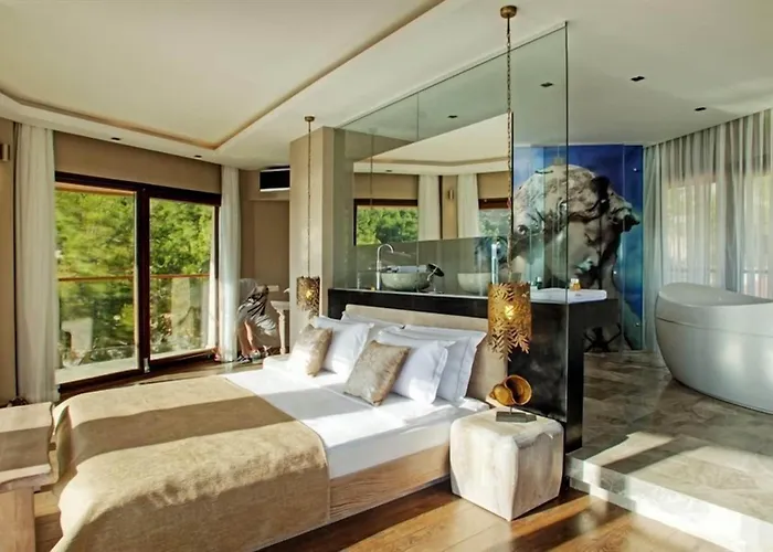 Marti Hemithea Hotel